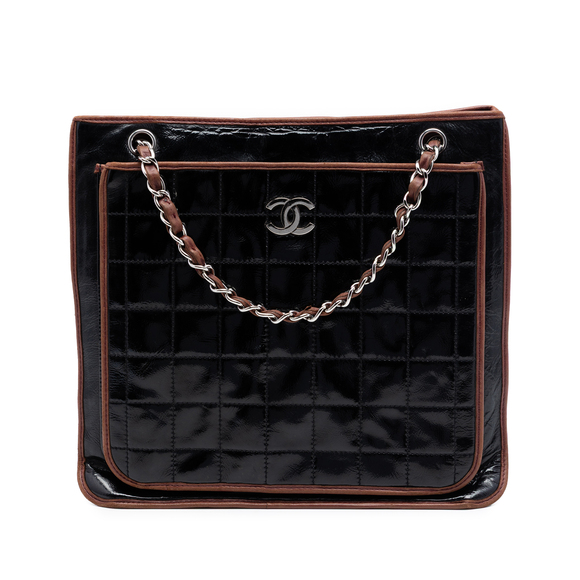 Chanel Handbags - Pre-Loved Chanel CC Chocolate Bar Patent Tote